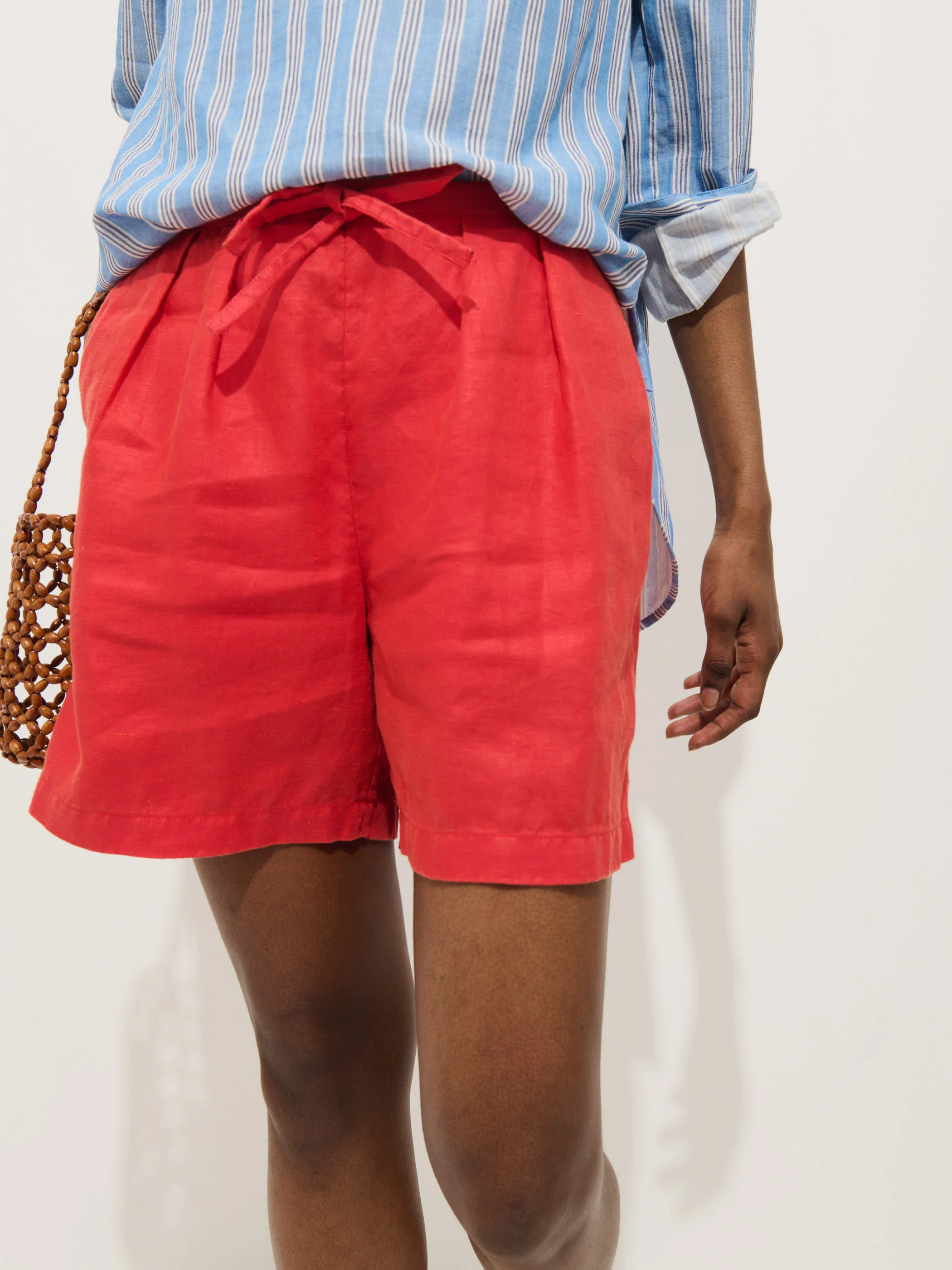 Hudson Short In Linen - Image 3