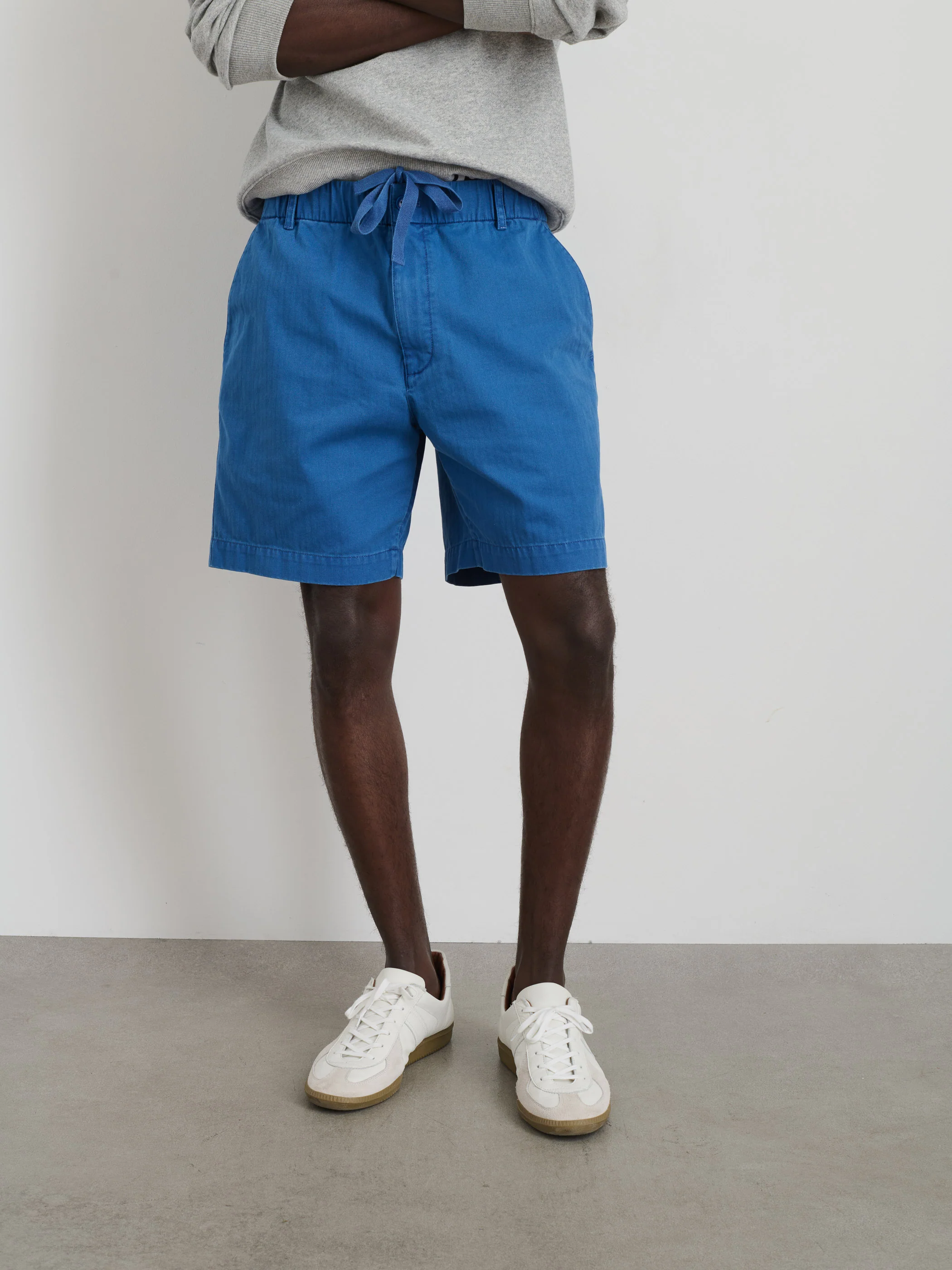 Pull On Short In Cotton Herringbone - Image 6